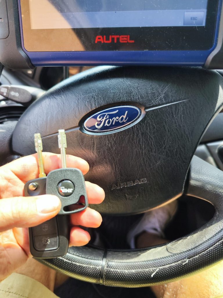 Programación de llave con mando de Ford